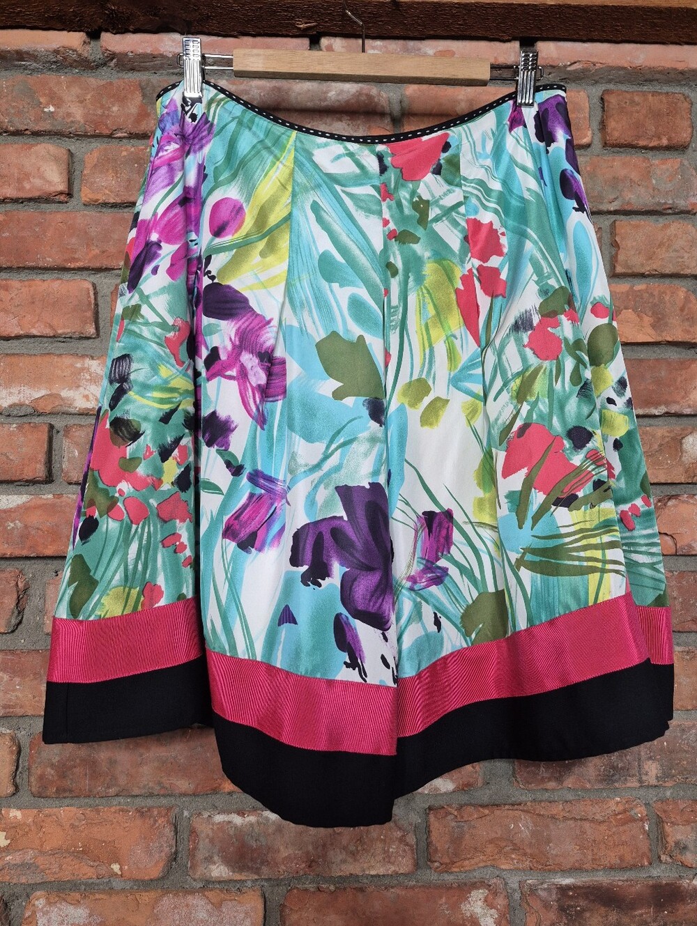 Nygård 100% Silk Floral A-Line Skirt Lined Size 12 Pink Trim Side Zip Feminine